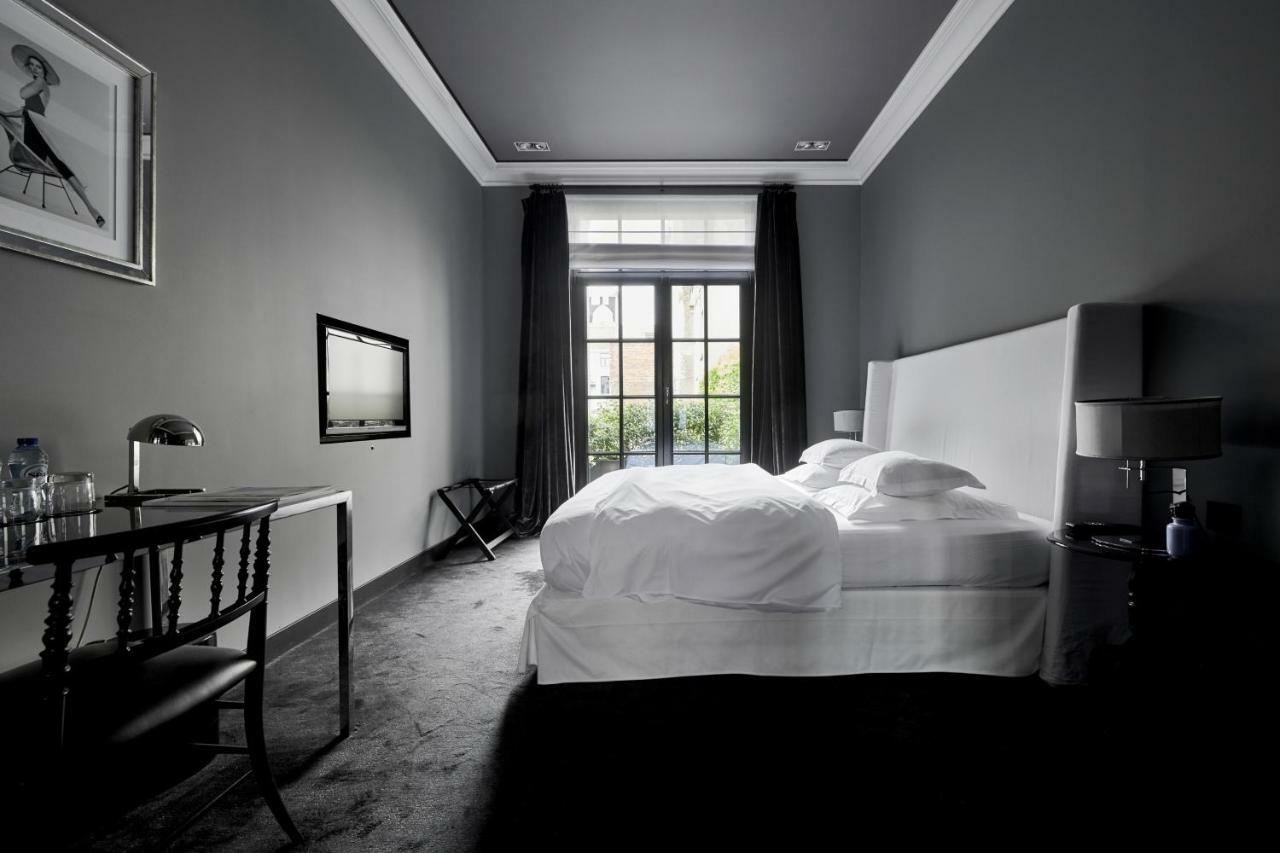Hotel Odette En Ville Ixelles Bagian luar foto