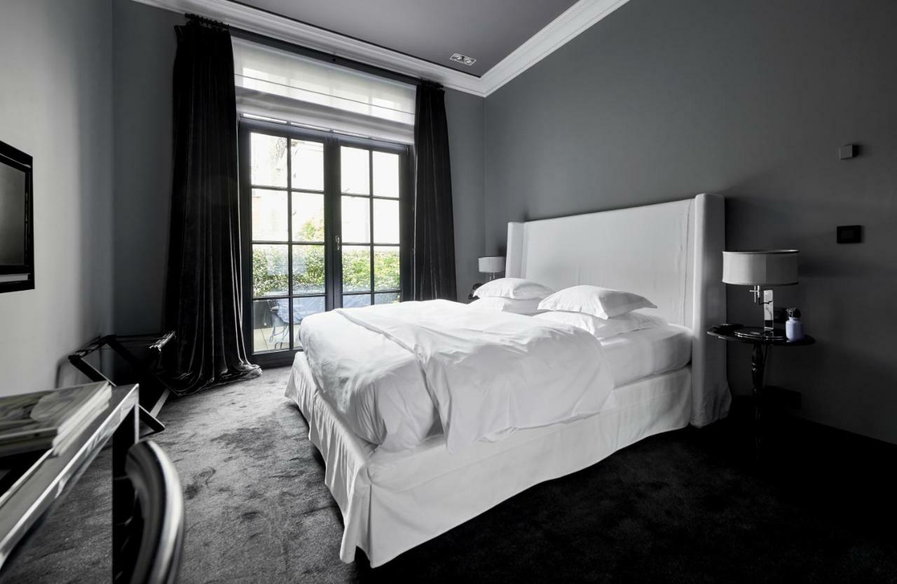 Hotel Odette En Ville Ixelles Bagian luar foto