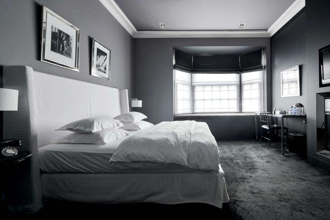 Hotel Odette En Ville Ixelles Bagian luar foto