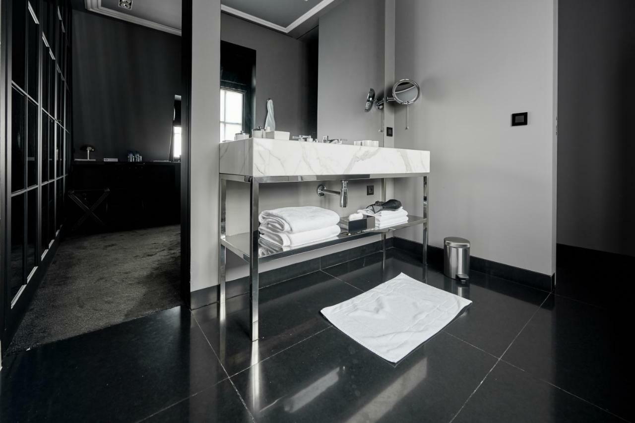 Hotel Odette En Ville Ixelles Bagian luar foto