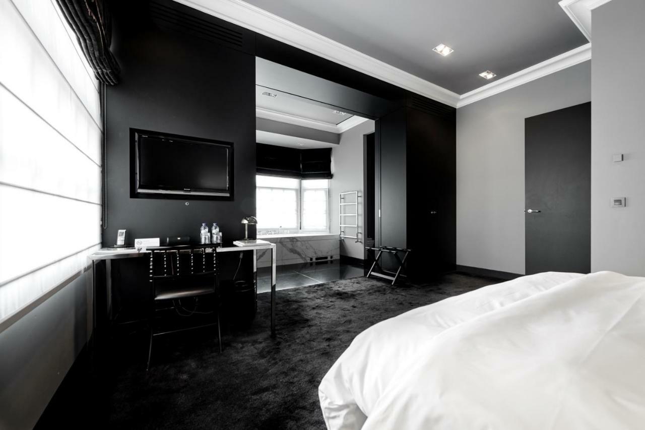 Hotel Odette En Ville Ixelles Bagian luar foto