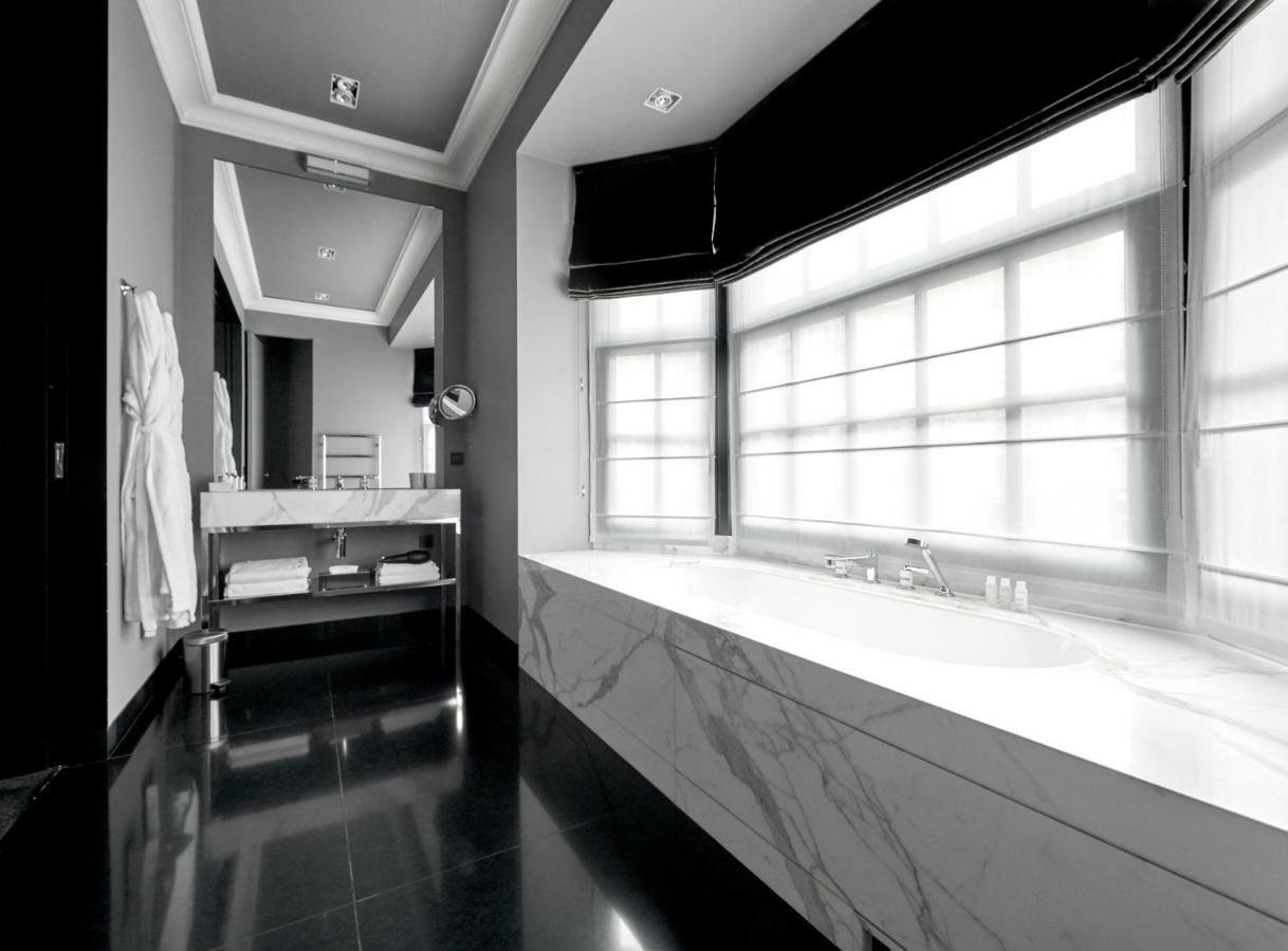 Hotel Odette En Ville Ixelles Bagian luar foto